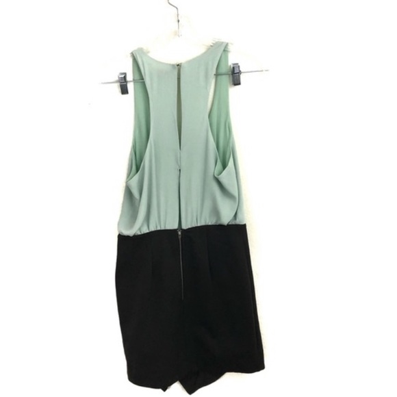 Size 0 Silence + Noise Urban Outfitters Asymmetric Mini Dress - Picture 3 of 5